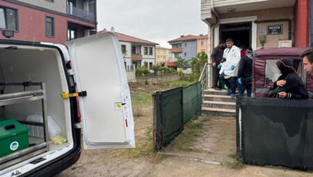 Oyuncu Ahmet Fırat, konutunda meyyit bulundu