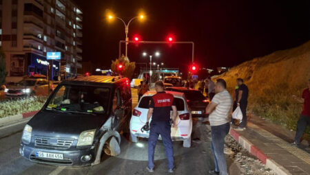 Siirt’te zincirleme trafik kazası: 5 yaralı