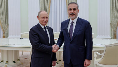 Son dakika: Moskova’da kritik görüşme: Putin Fidan’ı kabul etti