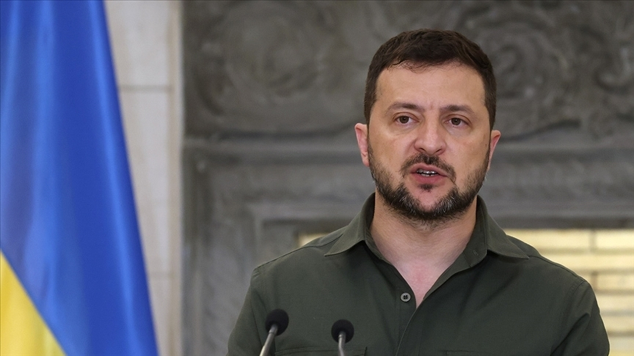 Zelenskiy’den İstanbul açıklaması: Barış masası 3. sefer kurulacak!