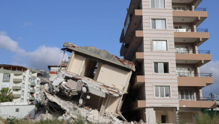 2025’te dünya genelinde 6 büyüklüğünün üzerinde 176 zelzele meydana geldi