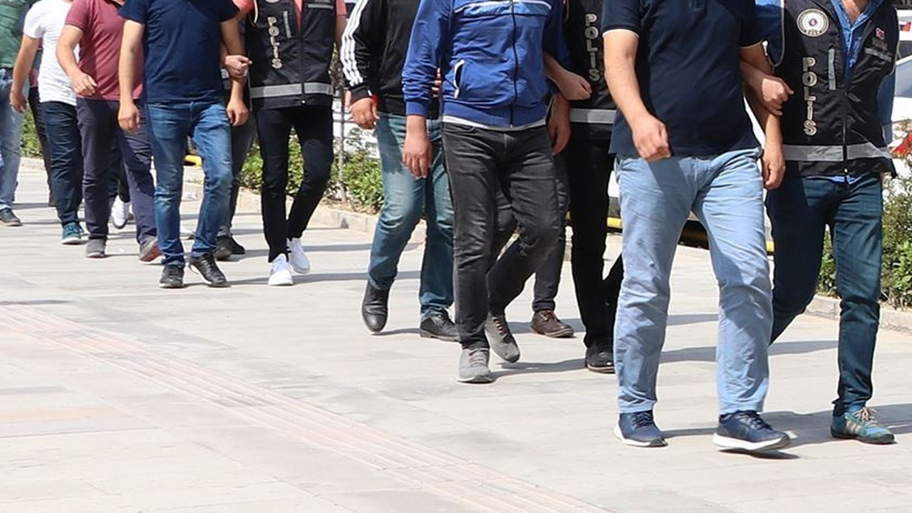 47 vilayette nitelikli dolandırıcılık operasyonu: 181 kuşkulu tutuklandı