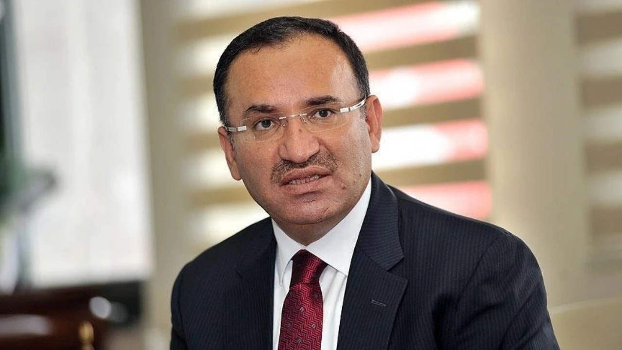AK Parti’de TBMM Başkanvekilliği’ne tekrar Bekir Bozdağ seçildi