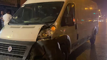 Antalya’da minibüsün çarptığı 12 yaşındaki çocuk ömrünü yitirdi