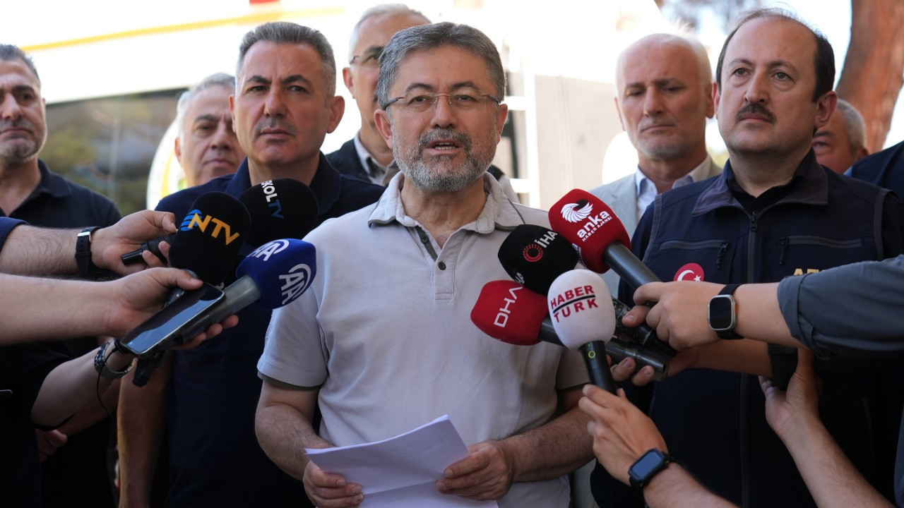 Bakan Yumaklı’dan İzmir’deki orman yangınlarına ait açıklama