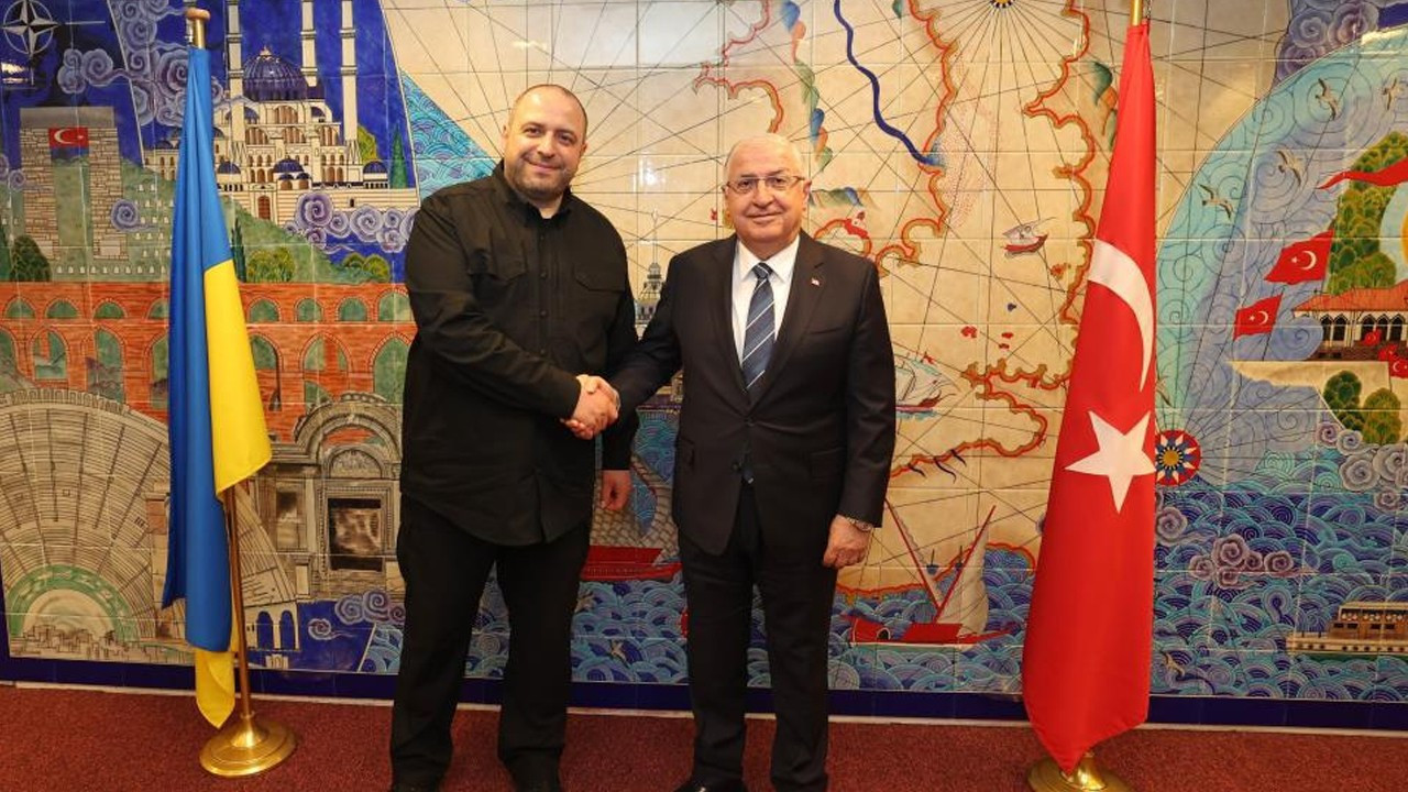 Bakanı Güler, Ukrayna Savunma Bakanı Umerov ile görüştü