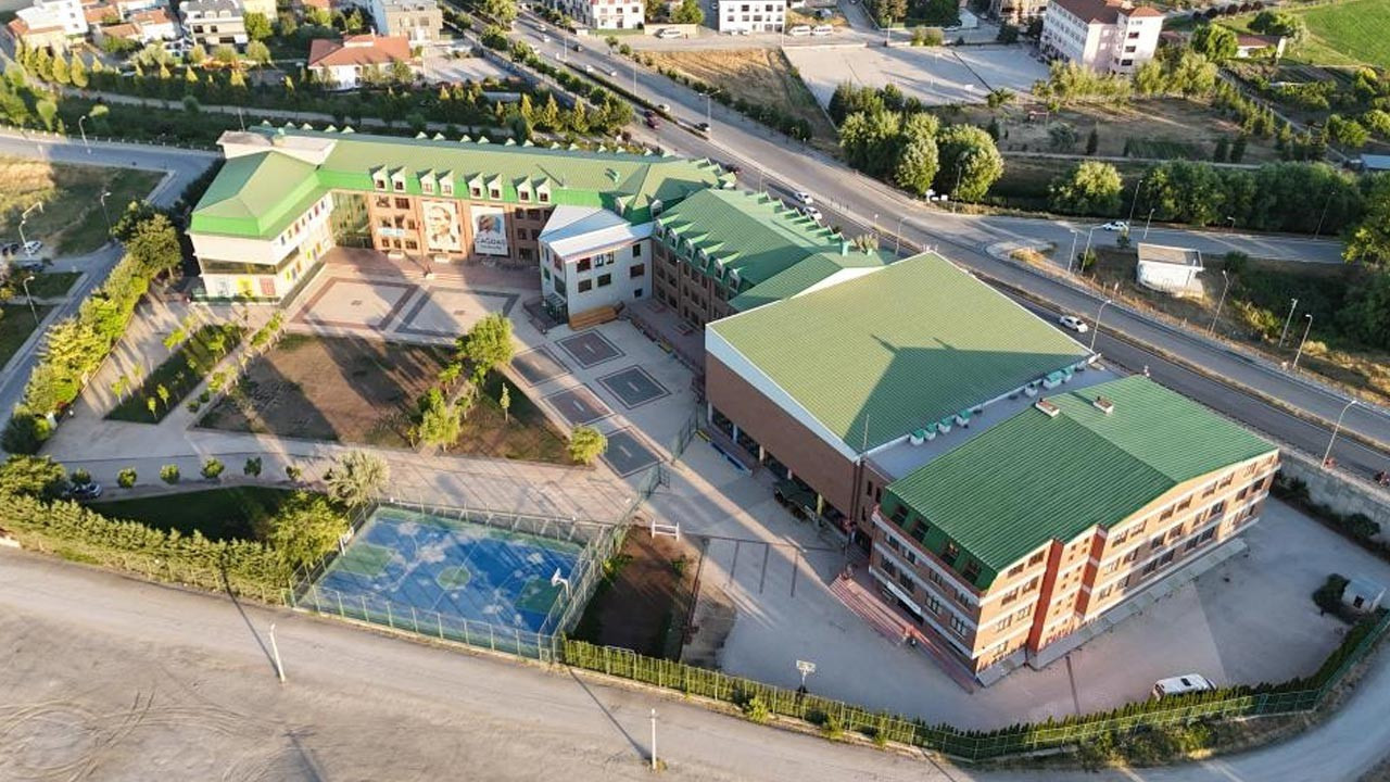 Büyükerşen’in vakfına kayyum atandı