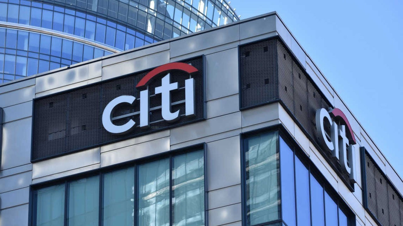Citi, altın iddialarını aşağı istikametli revize etti