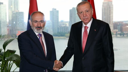 Cumhurbaşkanı Erdoğan, Ermenistan Başbakanı Paşinyan’la telefonda görüştü