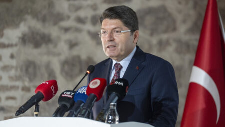 DEM Parti-Bakan Tunç görüşmesi ertelendi