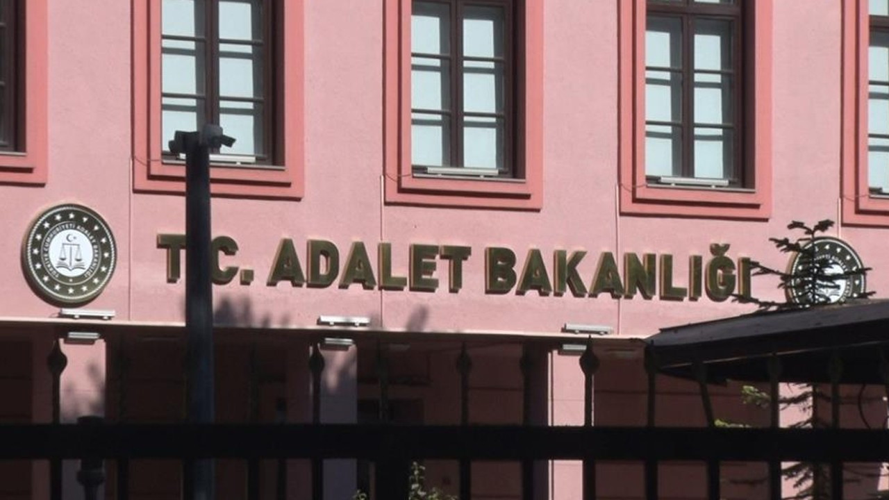 DEM Parti’den Adalet Bakanlığı’na ziyaret