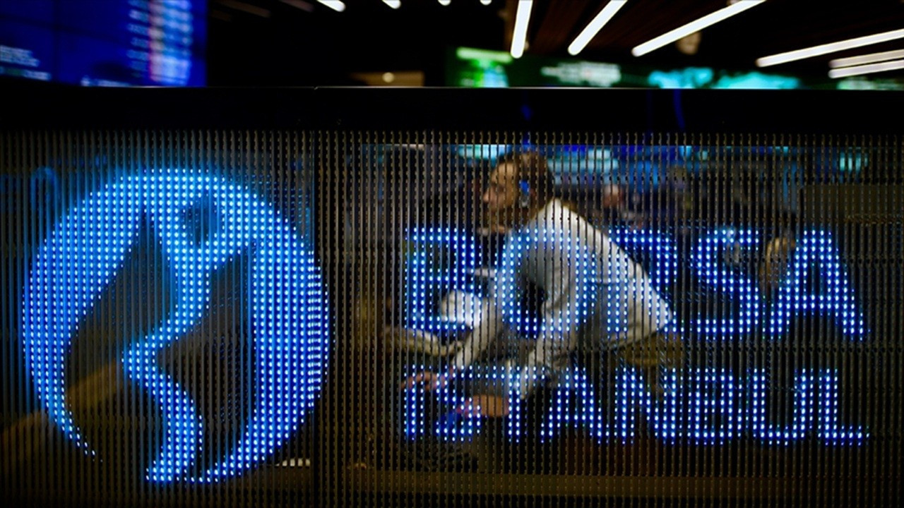 Hisse senedi portföyü 2,4 trilyon TL’yi aştı: İstanbul açık orta başkan