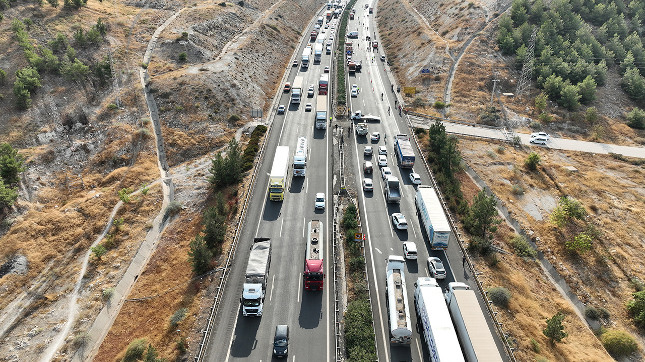 Karayolları açıkladı: Bayramda hangi otoyol ve köprüler fiyatsız olacak?
