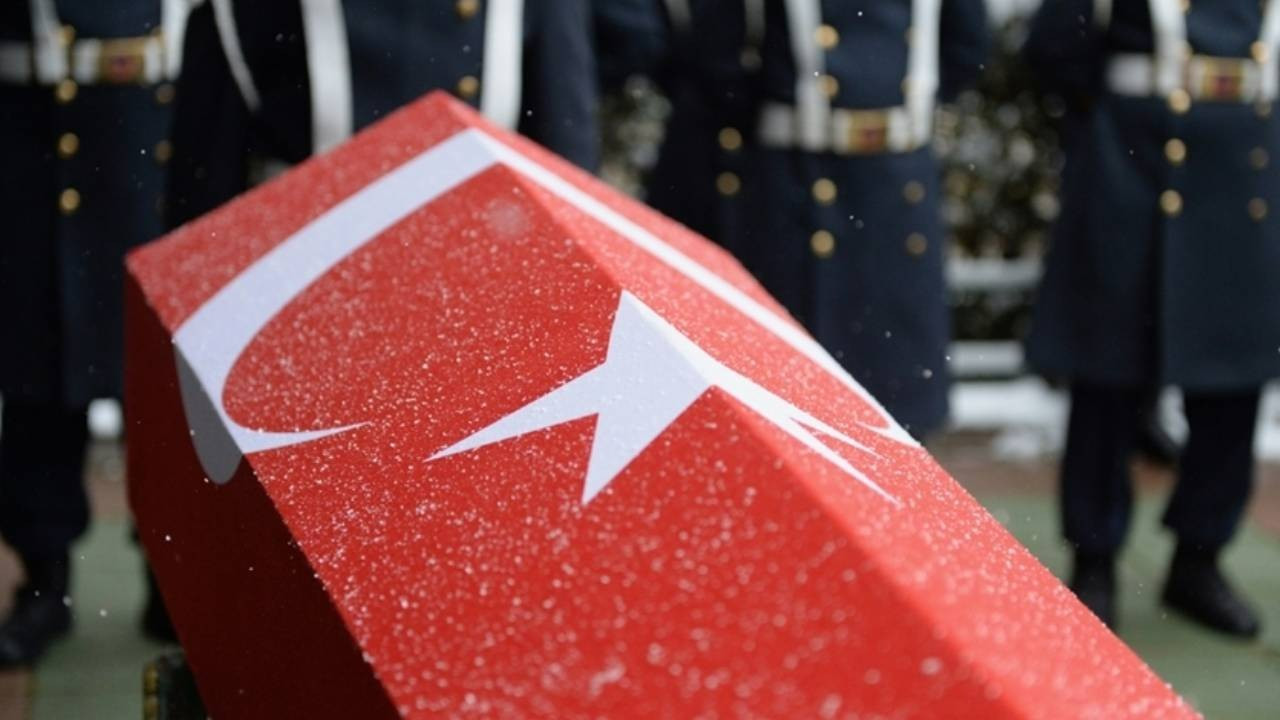Libya’da vazife yapan Pilot Albay Maden, kalp krizi sonucu şehit oldu