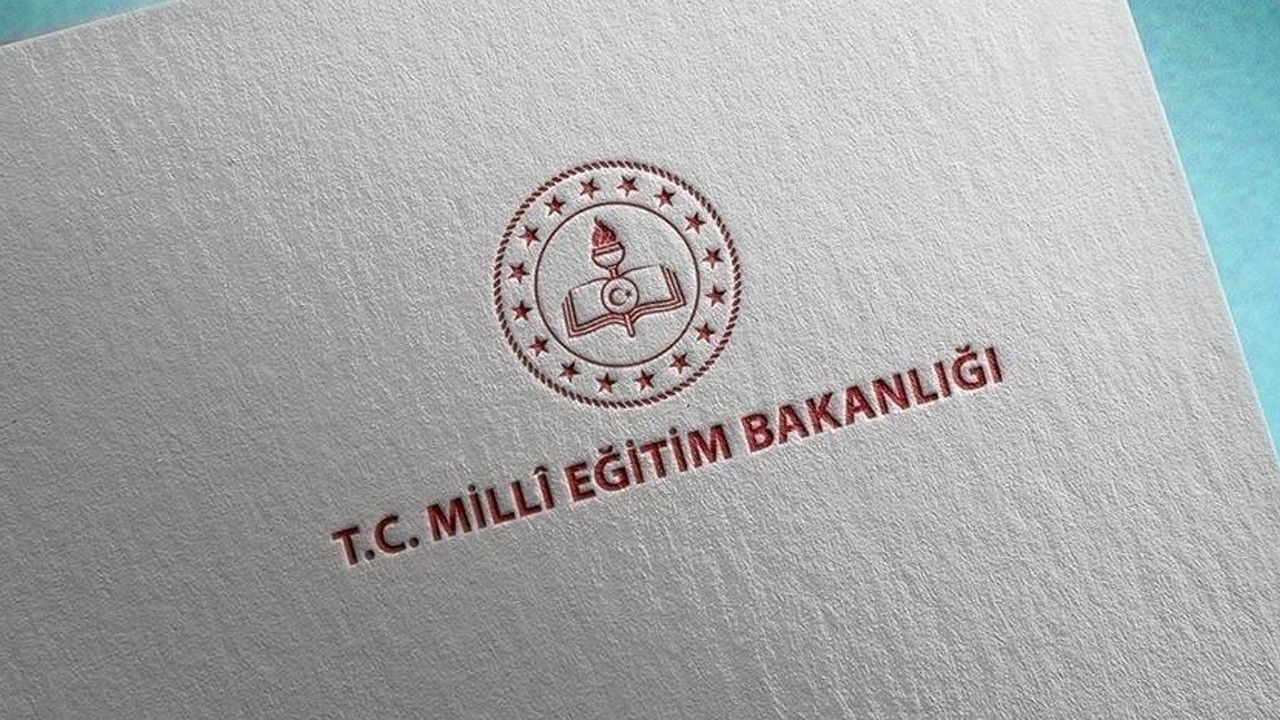 MEB, 15 bin kontratlı öğretmen alımına ilişkin sözlü imtihan giriş evraklarını yayımladı