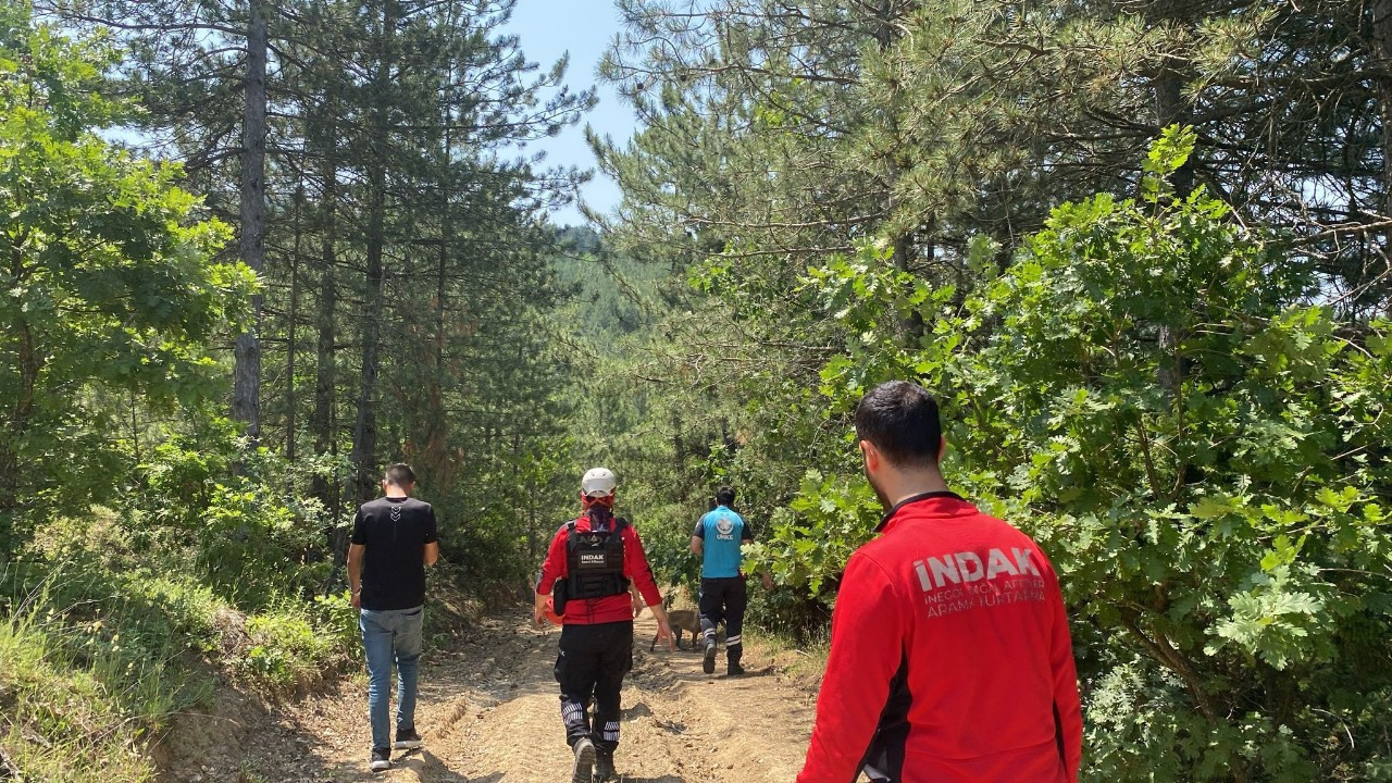 Okula diye konuttan çıktı, bir daha dönmedi! Bursa’da 14 yaşındaki Burak’tan 2 gündür haber yok
