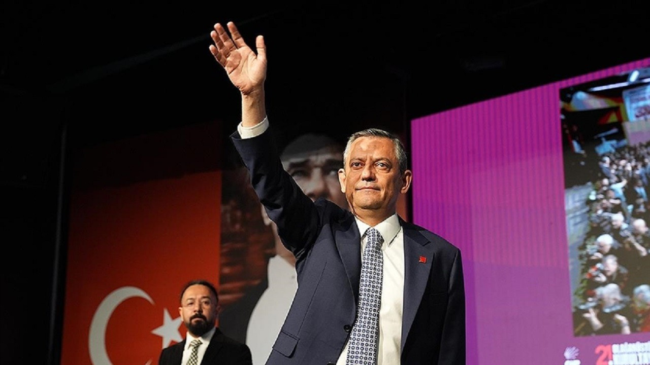 Özgür Özel’den kurultay davası sonrası Saraçhane çağrısı!