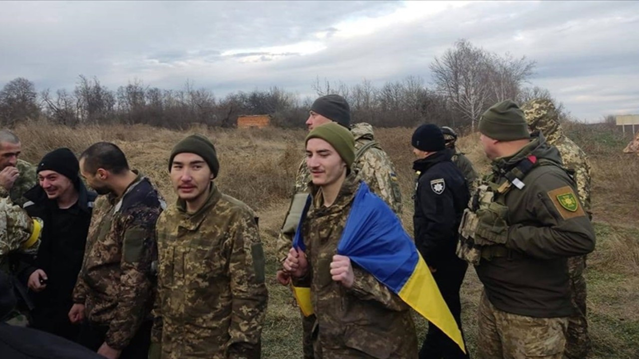 Rusya-Ukrayna ortasında 25 yaş altı esir takasının birinci etabı yapıldı