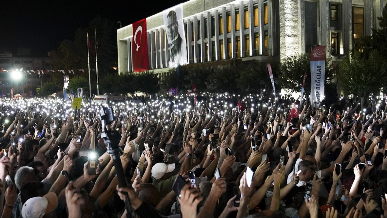 Saraçhane’deki mitingte gözaltına alınan 15 kişi hakkında tutuklama talebi