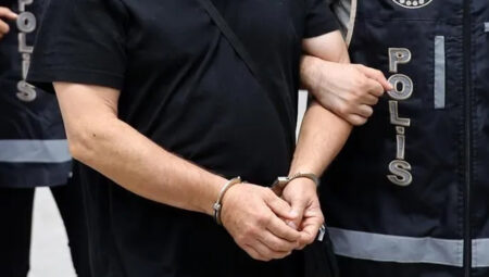Son dakika: İBB soruşturmasında 2 kuşkulu tutuklandı
