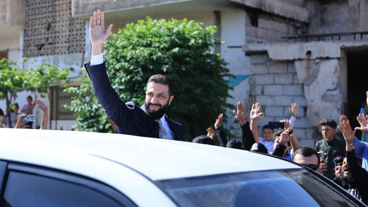 Suriye Devlet Başkanı Şara’ya Dera’da yoğun ilgi