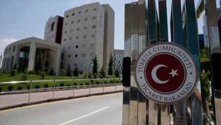 Ticaret Bakanlığı, 2 şirkete ‘dış ticaret sermaye şirketi’ statüsü verdi