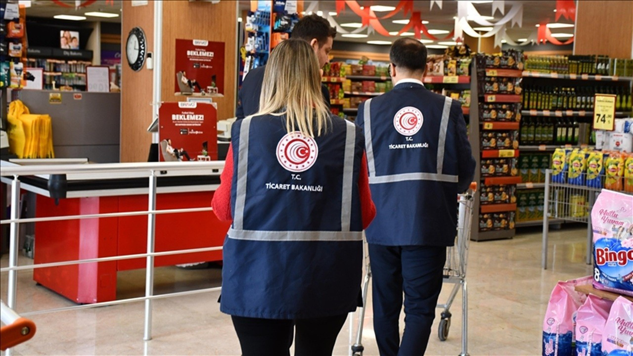 Ticaret Bakanlığı’ndan 289 işletmeye fahiş fiyat denetimi! 114 milyon TL’lik ceza kesildi