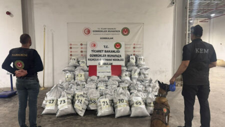 Ticaret Bakanlığı’ndan tarihi uyuşturucu operasyonu! 5.6 milyar TL’lik uyuşturucu yakalandı