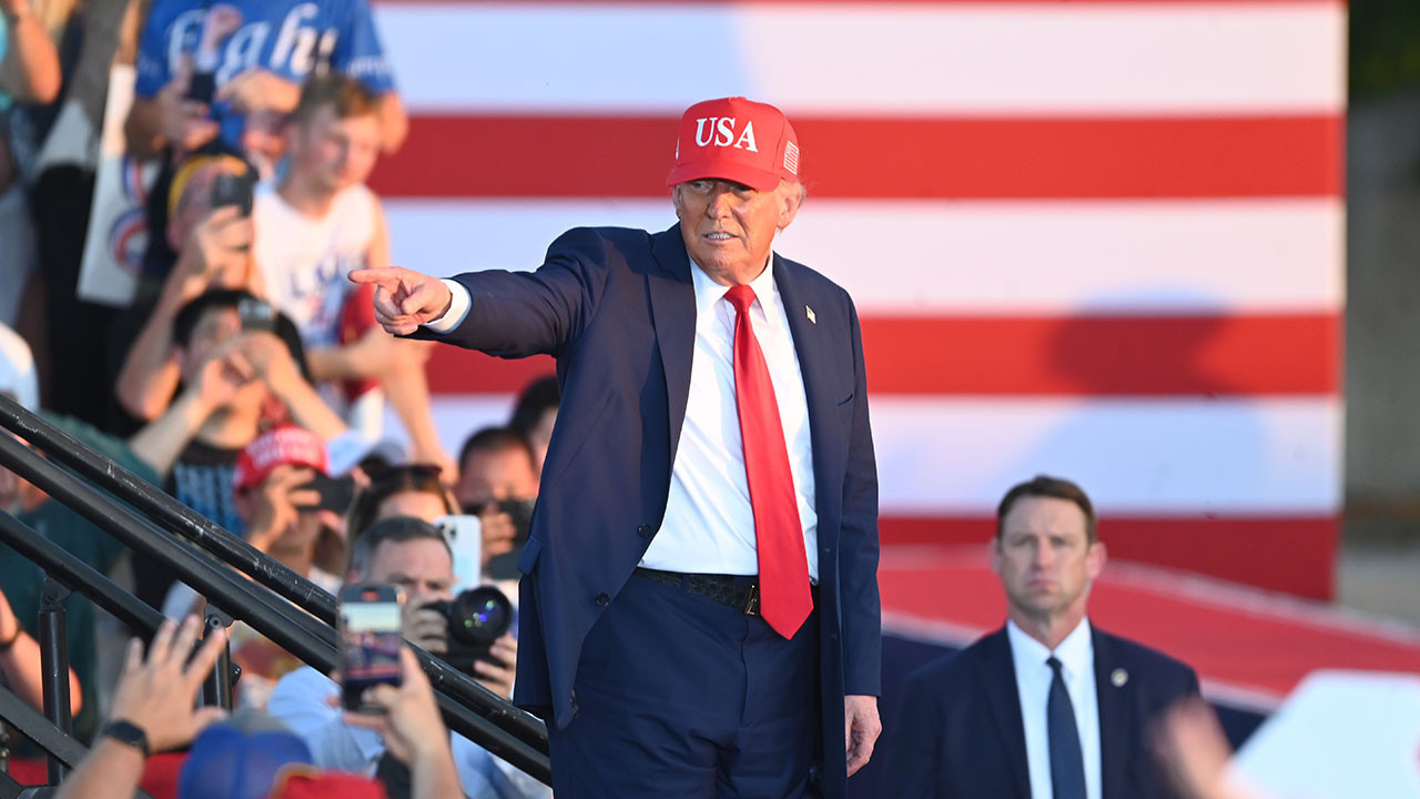 Trump, Putin ile Ukrayna konusunda “hiç bir ilerleme kaydedemediğini” söyledi