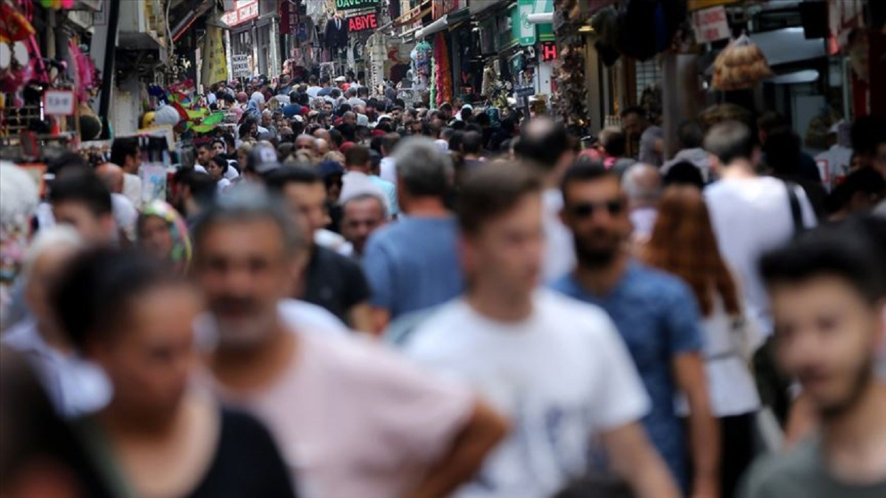 Türkiye’deki genç nüfus oranı dünya ortalamasının altında