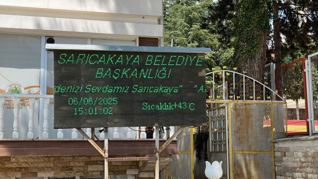 Türkiye’nin en sıcak yeri seçilen ilçede termometreler 43 dereceyi gösterdi