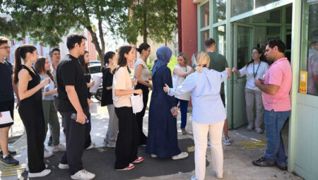 YKS soruları açıklandı! 2025 YKS’nin (TYT, AYT, YDT) soru ve yanıt anahtarı eşime açıldı…