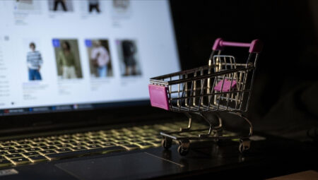 Yurt dışı kaynaklı internet sitelerinden alışveriş yapanlar dikkat! E-ticarette yeni bir devir başlıyor