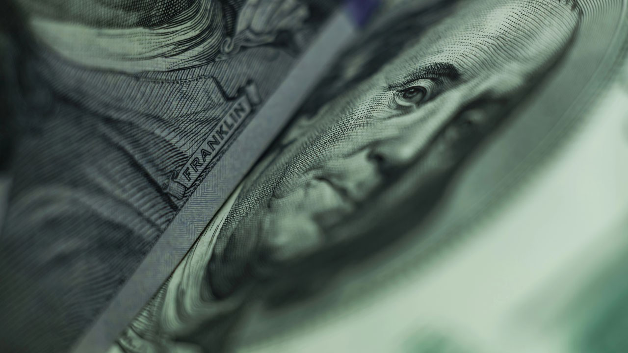 Yurt içi yerleşiklerin döviz mevduatı 1,28 milyar dolar azaldı